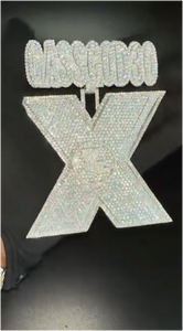 Colgante Hip Hop Personalizado de Letra Grande Baguette para Hombre, Plata de Ley 925, Chapado en Oro de 18K, con Letra K de Moissanita Certificada GRA (26 Letras Disponibles) - Product Image 6