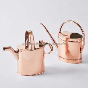 Bidon d'eau en cuivre au style ethnique et au design durable, parfait pour la décoration de la maison de la cuisine ou les besoins d'arrosage du jardin - Product Image 3