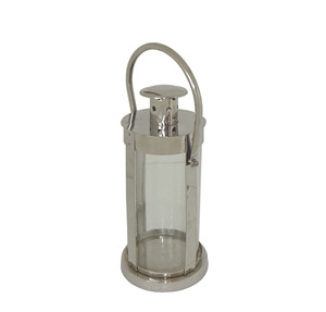 Lanterne à bougie cylindrique en fer poli argenté, moderne, avec cheminée en verre perforée et poignée arquée supérieure - Product Image 1