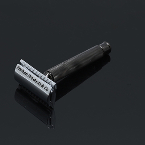 Juego de Soporte para Brocha de Afeitar de Acero Inoxidable con Brocha de Madera y Jabonera para Hombres y Barberos - Product Image 2