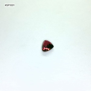Turmalina Rosa Grado 3A, Corte Triangular Facetado, 2.51ct, Gema Natural Suelta con Tono Rosa Oscuro para Anillo de Mujer - Product Image 4