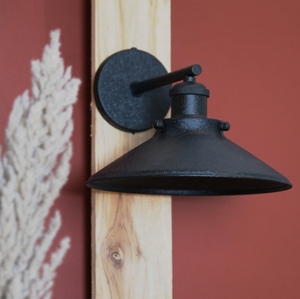 Lámpara de pared negra industrial vintage, aplique de metal retro con LED para interiores, decoración de lujo para dormitorio, mesita de noche, sala de estar, pasillo, escaleras - Product Image 1