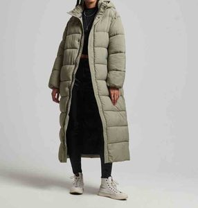 Embroidery Breathable Outerwear with Customized Colors & High Quality Factory Wholesale Women's Winter Puffer <b>Jackets</b> - Product Image 1