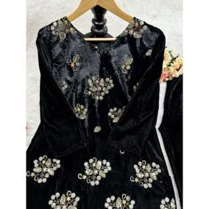 Superbe combinaison de soirée brodée haut et bas pour une tenue élégante - Product Image 5