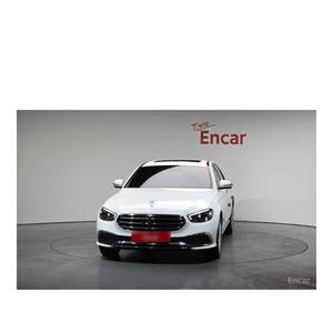 Mercedes-Benz Clase E E220d 4MATIC Exclusive 2023, Diésel, Automático, con Cámara Trasera, 29,382 km, Asientos de Cuero, Volante a la Izquierda - Product Image 3