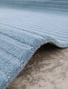 Tapis moderne bleu tufté à la main, tapis en laine texturée douce, tapis contemporain minimaliste, tapis de sol de luxe fait main - Product Image 5