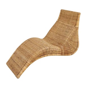 เก้าอี้อาบแดดทำจากไม้และหวายแบบพรีเมี่ยมพร้อมเบาะรองนั่งกลางแจ้งทันสมัยเก้าอี้อาบแดดชายหาดเก้าอี้หวาย - Product Image 3