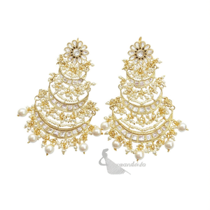 Pendientes colgantes de varias capas JeweleMarket Royal, joyería de moda con adornos Kundan y perlas. - Product Image 2