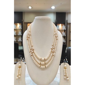 Ensemble collier et boucles d'oreilles Mala en perles véritables de qualité supérieure, attrayant et élégant, pour femmes et filles, collection pour mariage et fêtes. - Product Image 2
