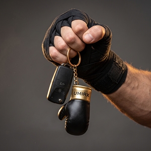 Llavero de Lujo con Mini Guante de Boxeo Negro y Dorado, Anillo para Llaves con Herrajes Dorados, Regalo para Gimnasio, para Hombres, Colgante para Bolso, Logotipo Personalizado - Product Image 6
