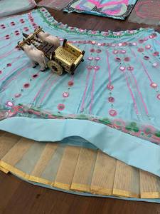 Nuevo lanzamiento: Lehenga con lentejuelas de espejo y perlas, calidad excepcional con capas de cancan y lona. - Product Image 5