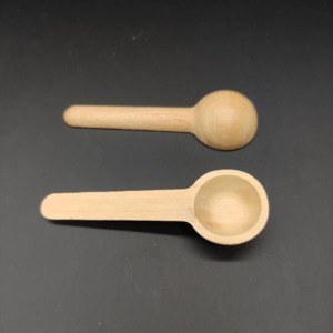 Mini Cuchara Medidora Ecológica de Madera Natural, Capacidad de 5 ml, para Sal, Especias, Café y Sales de Baño - REHMAN CRAFT - Product Image 1