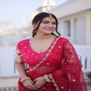 VASTRA COTTAGE Dola Lehenga Choli en soie avec broderie de sequins et motifs Meena, Lehenga entièrement cousu avec Dupatta - Product Image 3