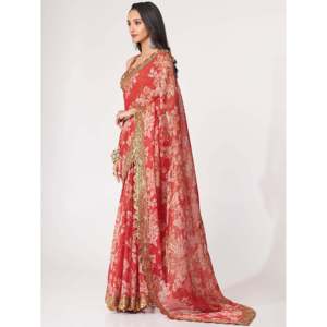 Magnifique saree de mariage en organza à imprimé floral rouge avec chemisier pour vêtements de mariage - Product Image 5