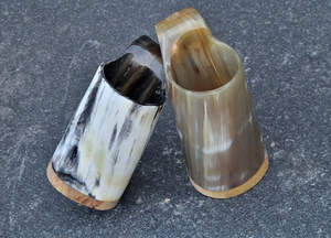 Mug à boire en corne naturelle fait main, style viking, en corne de buffle, avec base en bois, FAIZA CRAFT Uttar Pradesh, logo personnalisé - Product Image 6
