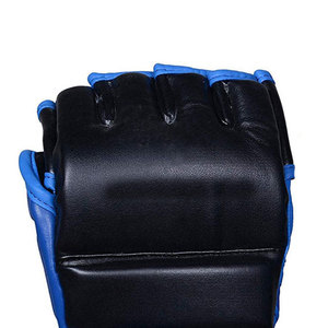ถุงมือ MMA แบบ OEM สำหรับมวย ฟิตเนส และการฝึกซ้อมแบบสปาร์ริง ถุงมือสำหรับการต่อสู้แบบมืออาชีพที่ออกแบบมาให้กระชับตามหลักสรีรศาสตร์ - Product Image 6