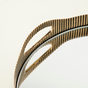 Juego de Bandejas Decorativas de Lujo para Bodas y Navidad, Hechas a Mano con Acabado de Esmalte, Latón Antiguo y Vidrio, Estilo Artístico para Servir, Ramadán - Product Image 2