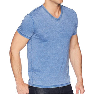 T-shirts pour hommes à col en V, 100% coton, design tendance, coupe ajustée, couleur unie, manches courtes, faible MOQ en vente - Product Image 5