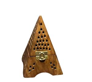 Soporte de Incienso de Madera Hecho a Mano, Pirámide, con Recolector de Cenizas, Quemador Decorativo Tradicional de Madera de Sheesham - Product Image 1