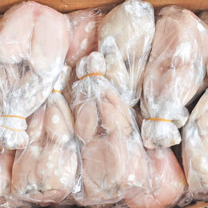 ขาคางคกแช่แข็งคุณภาพสูง ไม่มีหนัง แช่แข็งแบบ IQF พร้อมก้นหอยในท้อง แบบแห้ง บรรจุในกล่อง - Product Image 1