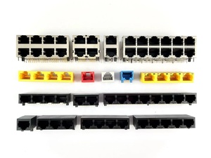 Connecteur Ethernet RJ45 femelle blindé à port unique, 8 positions, angle droit, entrée supérieure, conforme RoHS, avec languette pour PCB, en stock - Product Image 5