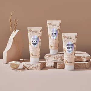 (Set de Limpieza) SOQU Set de Limpieza Hidratante e Iluminador - Product Image 2