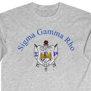Camiseta de Manga Larga Personalizada con Escudo Colorido, Diseño de Letras Griegas para Mujer, Cuello Redondo Suave y Cómodo, Top Informal de Moda para Hermandades - Product Image 2