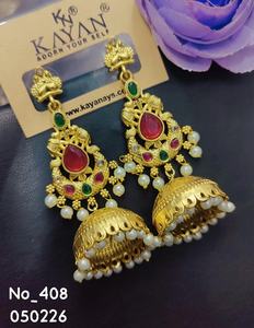 ต่างหูระย้าแบบดั้งเดิมชุบทองพร้อมจี้ห้อยแบบจุมก้าประดับเพชร CZ ดีไซน์เรขาคณิตทันสมัย ขายส่ง - Product Image 2