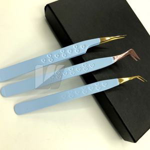 แหนบปลายแหลมทำจากสแตนเลสสตีลแบบยั่งยืนที่หนีบขนตาแบบต่อขนตาปลอมเคลือบสีทองโลโก้ได้ตามต้องการ - Product Image 1