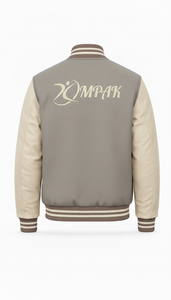 Professional High School Winter Hooded Eco-Friendly Fleece Fabric Contrast Sleeves Fashion Outerwear Streetwear Front Logo - Product Image 3