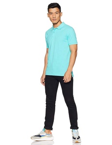 Polo à manches courtes pour homme, style urbain, tissu en coton respirant, coupe ajustée confortable, look tendance pour la mode moderne - Product Image 1