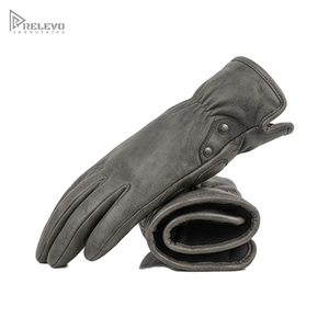 Gants en cuir vintage personnalisés pour hommes, gants de conduite en cuir véritable gris anthracite vieilli, paume antidérapante, fermeture à bouton-pression au poignet - Product Image 3