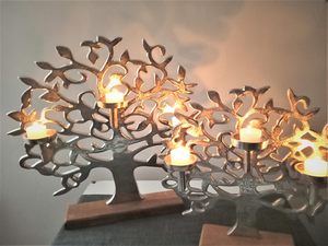 Support de bougie en métal Light Story avec trois bougies chauffe-plat, design contemporain, pièce décorative de table faite à la main - Product Image 5