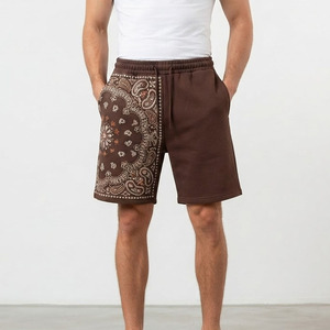 Shorts de sport légers personnalisés pour hommes, en molleton polyester/coton écologique, style streetwear, parfaits pour la sublimation - Product Image 1