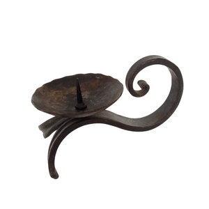 Portavelas de hierro fundido forjado a mano con acabado recubierto para decoración de dormitorio, para regalo, para uso funcional. - Product Image 4