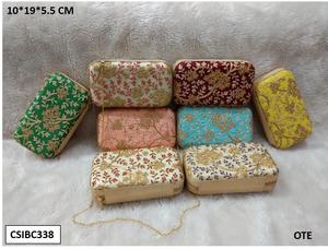 Sac à main en treillis de diamants avec chaîne, élégant pour les soirées et les fêtes, CSIBC361 - Product Image 3