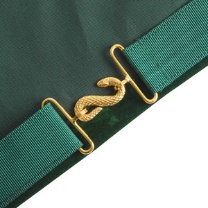 Delantal Masónico para Miembros de Grados de la Francmasonería, Borde de Terciopelo Verde con Trenza Metálica y Bordado a Mano, Delantales de Regalia Masónica de Prestigio - Product Image 4