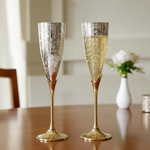 Ensemble de flûtes à champagne plaquées argent de qualité supérieure, verres à vin gravés avec tige en laiton, disponibles au prix de gros - Product Image 2