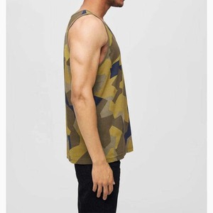 เสื้อกล้ามแขนกุดผู้ชายลายพรางคอกลมถักนิตติ้งระบายอากาศดีแนวลำลองสปอร์ตเสื้อกั๊กออกกำลังกายผลิตจากโพลีเอสเตอร์ - Product Image 5
