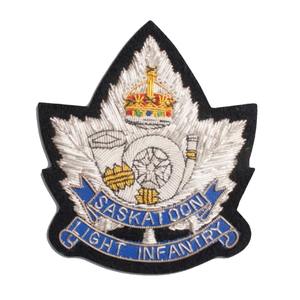 Meilleure qualité supérieure, broderie personnalisée, badge de chapeau, écusson de gouverneur britannique des îles éloignées avec décoration en fil doré et sequins, magnétique - Product Image 4