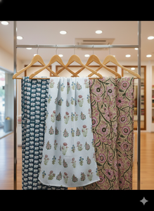 ผ้าฝ้ายออร์แกนิค 100% ทอแบบป๊อปลิน  ซับเหงื่อ ระบายอากาศได้ดี น้ำหนักเบา  ลายพิมพ์เรียบง่าย สำหรับชุดเด็กผู้ชาย - Product Image 2