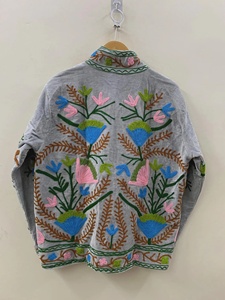 สินค้าขายดี เสื้อแจ็คเก็ตกำมะหยี่ปักลายซูซานีสำหรับผู้หญิง งานแฮนด์เมด สไตล์ชาติพันธุ์ เสื้อคลุมแฟชั่นฤดูหนาว เสื้อผ้าแฟชั่นโดดเด่น - Product Image 2