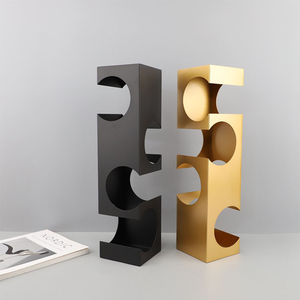 Nuevo Diseño de Alta Calidad, Moderno y Decorativo, Estante Pequeño de Escritorio para Copas de Vino, Soporte Metálico Geométrico para Botellas de Vino - Product Image 6