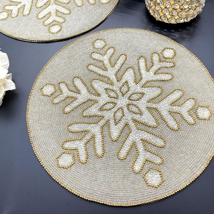 แผ่นรองจานลายดอกไม้ประดับลูกปัดทรงกลม แบรนด์ซารอ ไลฟ์สไตล์ ผลิตโดย Blossom Craft อินเดีย - Product Image 6
