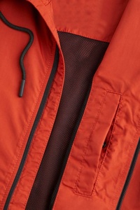 Veste d'extérieur vierge personnalisable avec logo, coupe-vent imperméable, grandes tailles pour hommes - Product Image 4