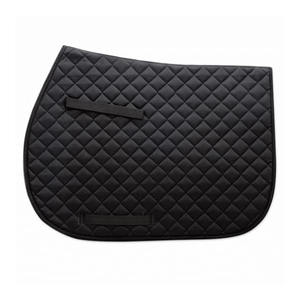 Tapis de selle de dressage sportif de haute qualité, tendance actuelle, pour l'équitation, avec doublure élégante et accessoires. - Product Image 1