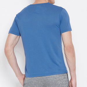 T-shirt en coton à col rond pour homme, manches courtes, coupe classique, respirant, vêtement décontracté basique, logo personnalisé, fabricant OEM, DDP - Product Image 3