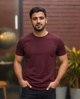 Maillot de football pour homme avec impression personnalisée, col en V, manches courtes, style sportif, coupe classique, design imprimé
