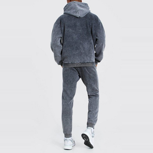 Conjunto Deportivo Vintage con Lavado Ácido Personalizado para Hombre, Sudadera con Capucha y Pantalones Deportivos con Parches Desgastados - Product Image 2