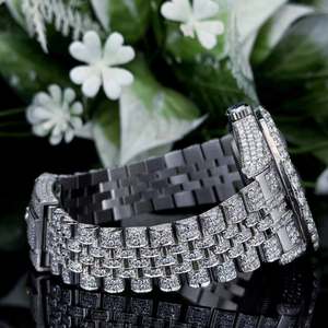 Reloj Mecánico con Esfera Verde, Brazalete de Acero Inoxidable, Bisel con Diamantes, Analógico, 40 mm, 20 mm, de Lujo, con Indicador de Fecha, Servicio de Moldeo Personalizado - Product Image 5
